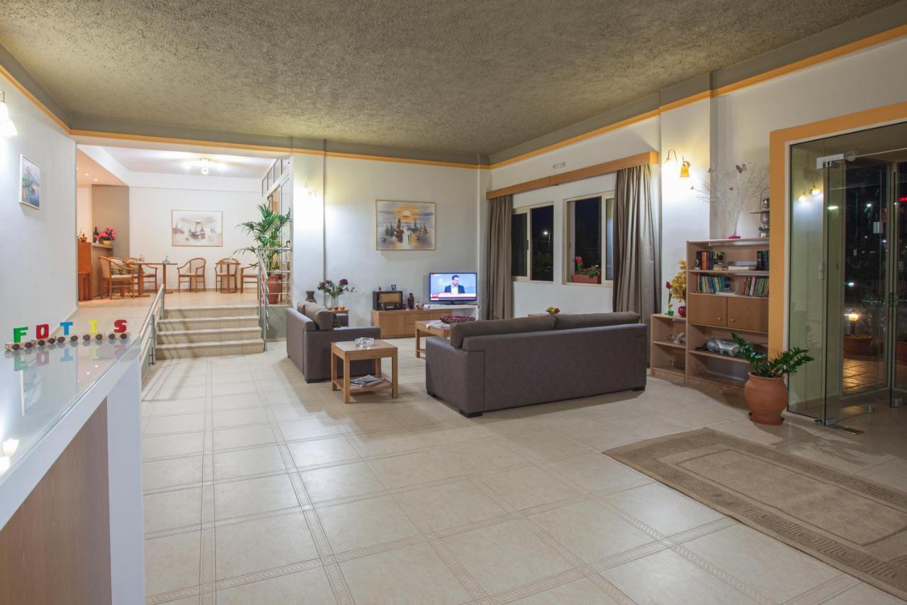 גובס Fotis Studios Apartments מראה חיצוני תמונה